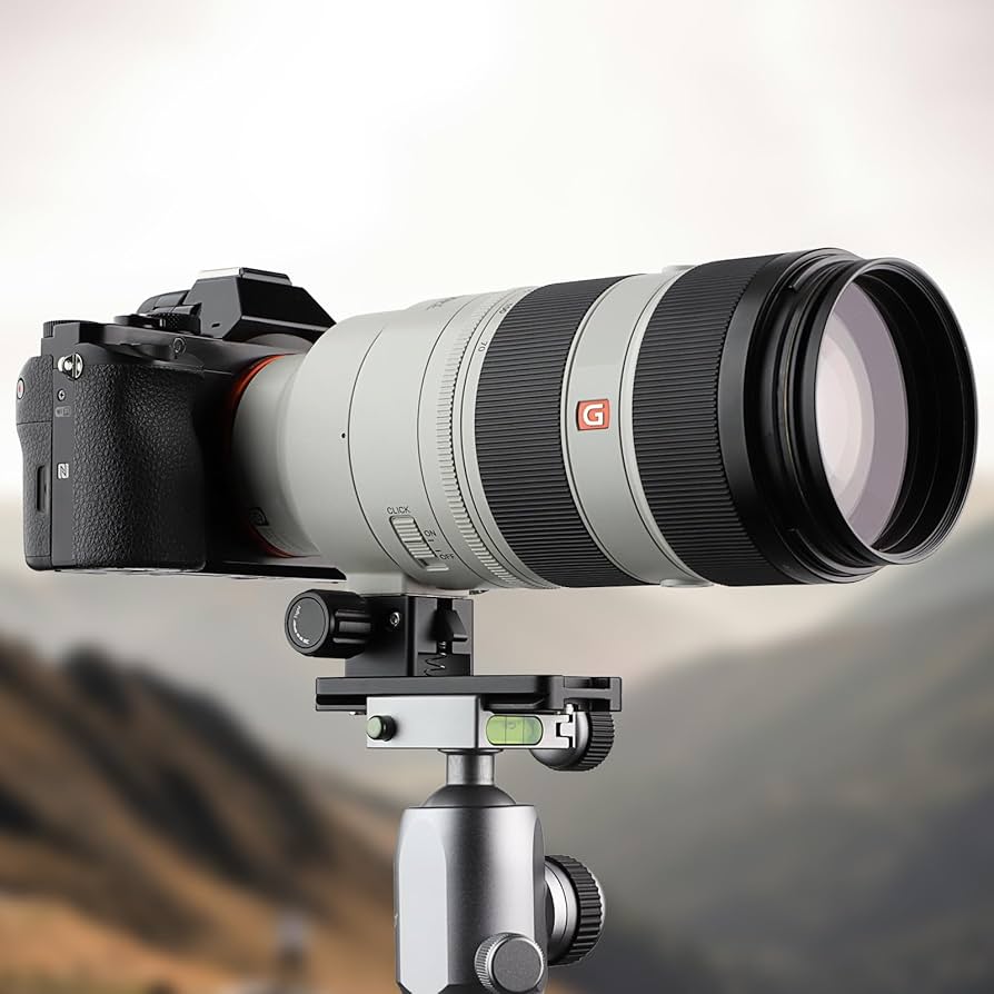 純正三脚座FE70-200mm F2.8 GM OSSII 軽い!爆速AF!寄れる! 神レンズへ進化した FE 70-200mm F2.8 GM