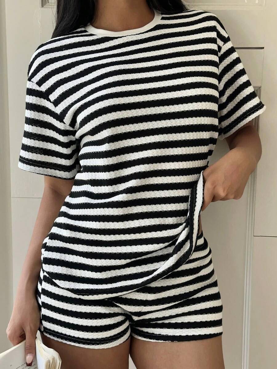 EOSIEDUR Women Striped Two Piece Outfit Short Sleeve Crewneck Top and Shorts Set with Pockets Summer Tracksuit