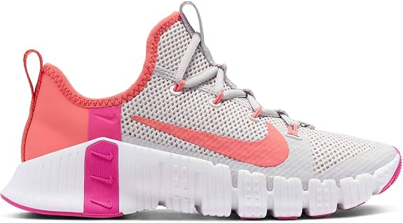 Nike Free Metcon 3 Zapatillas de entrenamiento para mujer, blanco, 5 :  Ropa, Zapatos y Joyería - Amazon.com