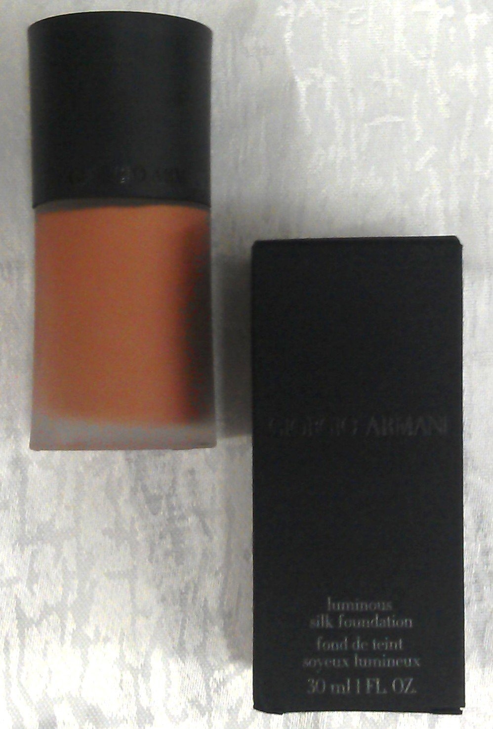 armani luminous silk foundation 10