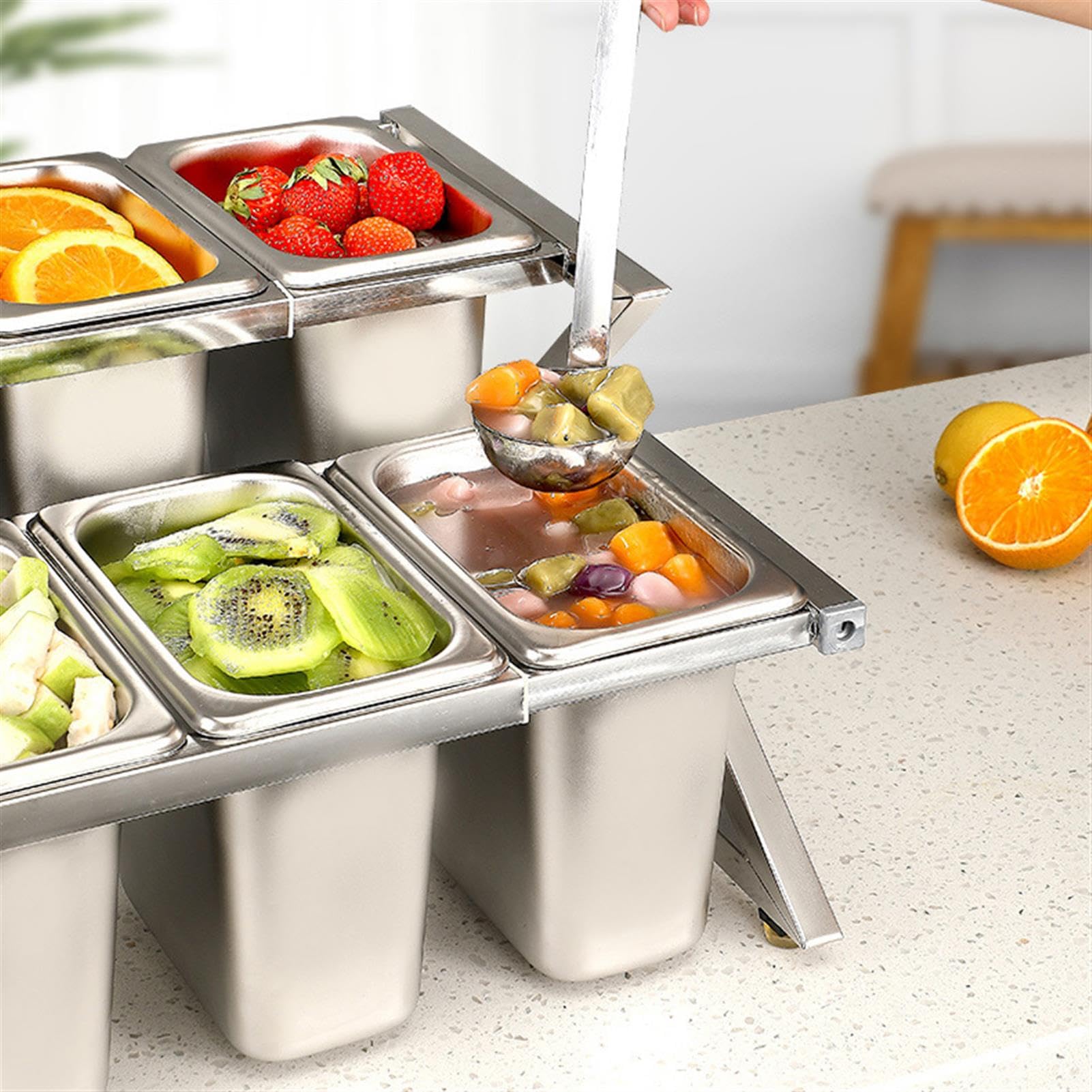 Set di contenitori per condimenti regolabili in acciaio inossidabile con coperchi e cucchiai, perfetti per cucina, buffet, cibo, per uso domestico e oggetti essenziali per feste