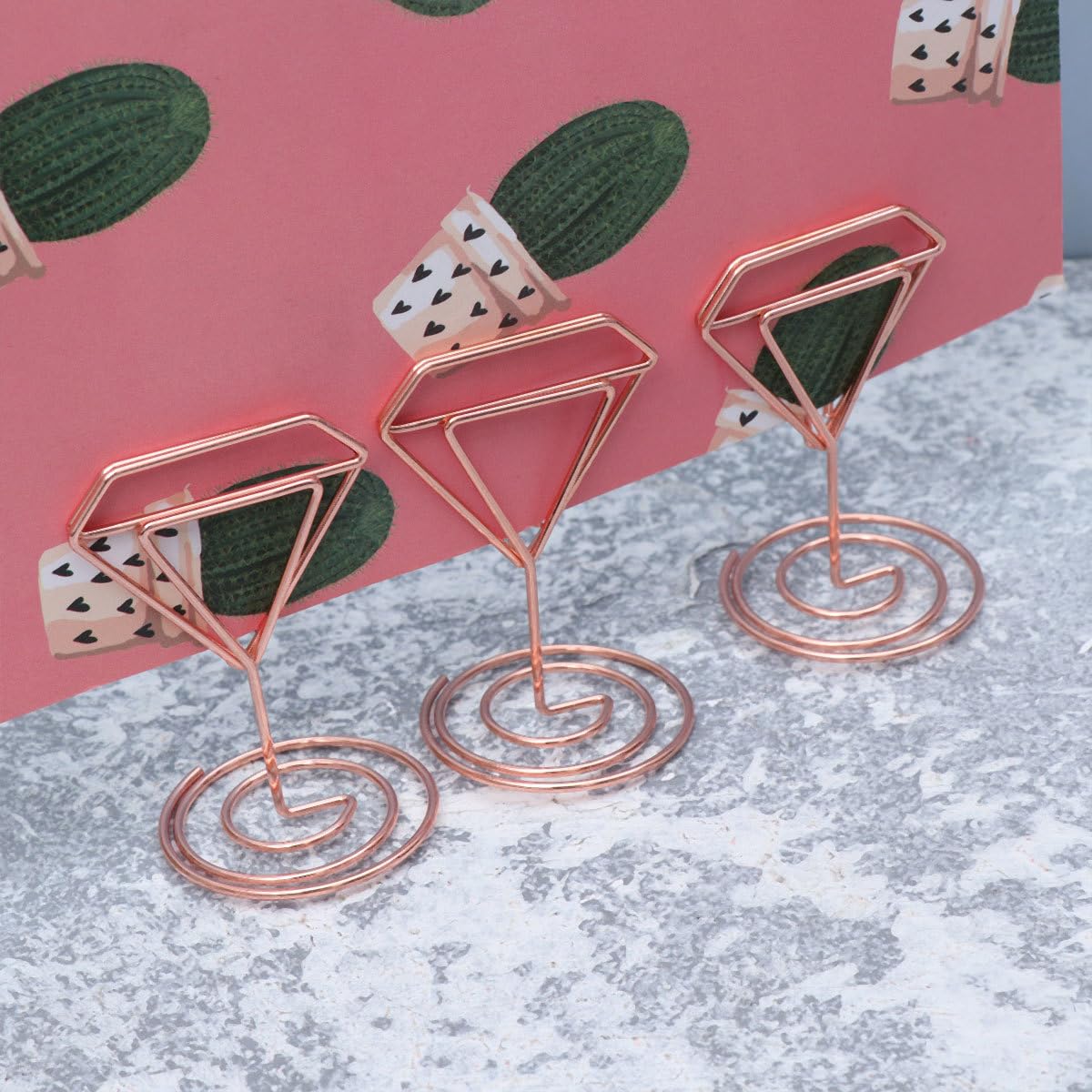 NUOBESTY 60pièces Clips Mémos Métalliques Forme De Diamant Porte-photos Et Notes Pour Mariage Et Décoration De Table Rose