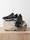Men Outrider 3 LA Outdoor Hiking & Trekking Shoes-Black,10 gallery image