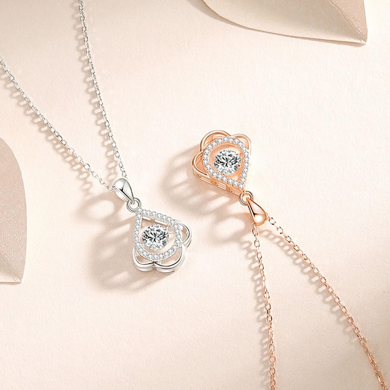 Collar de oro blanco de 9K/14K/18K con colgante para mujer, gota de agua hueca con topacio y moissanita de 0,75 quilates, collar de plata azul claro para compromiso