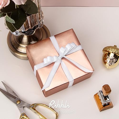 Miniatura 394 de Ribbli - Cinta de satén roja de doble cara, 1 pulgada x 25 yardas, uso para ramo de lazos, envoltura de regalo de Navidad, arreglo floral Rojo