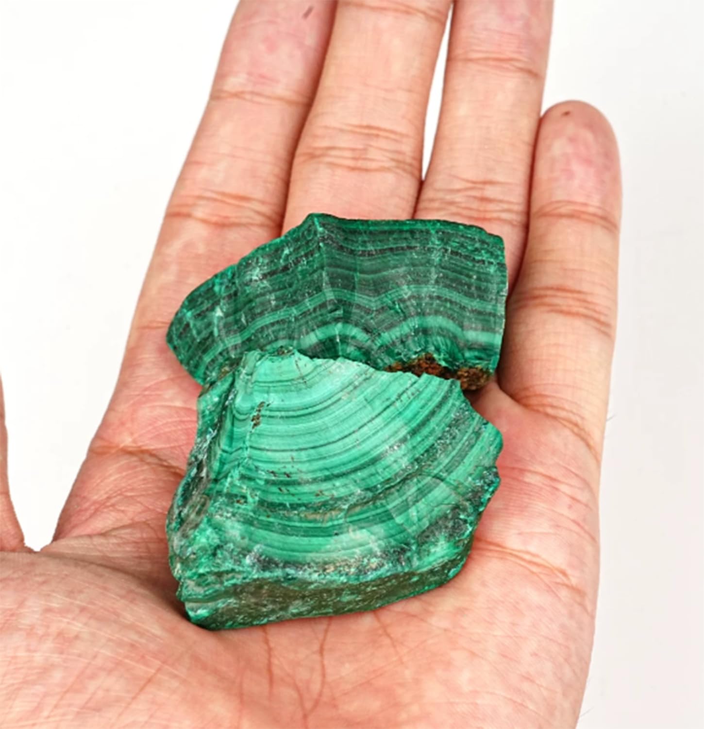 Unregelmäßiger Malachit-Rohstein, natürliche Kristalle, Mineralexemplar