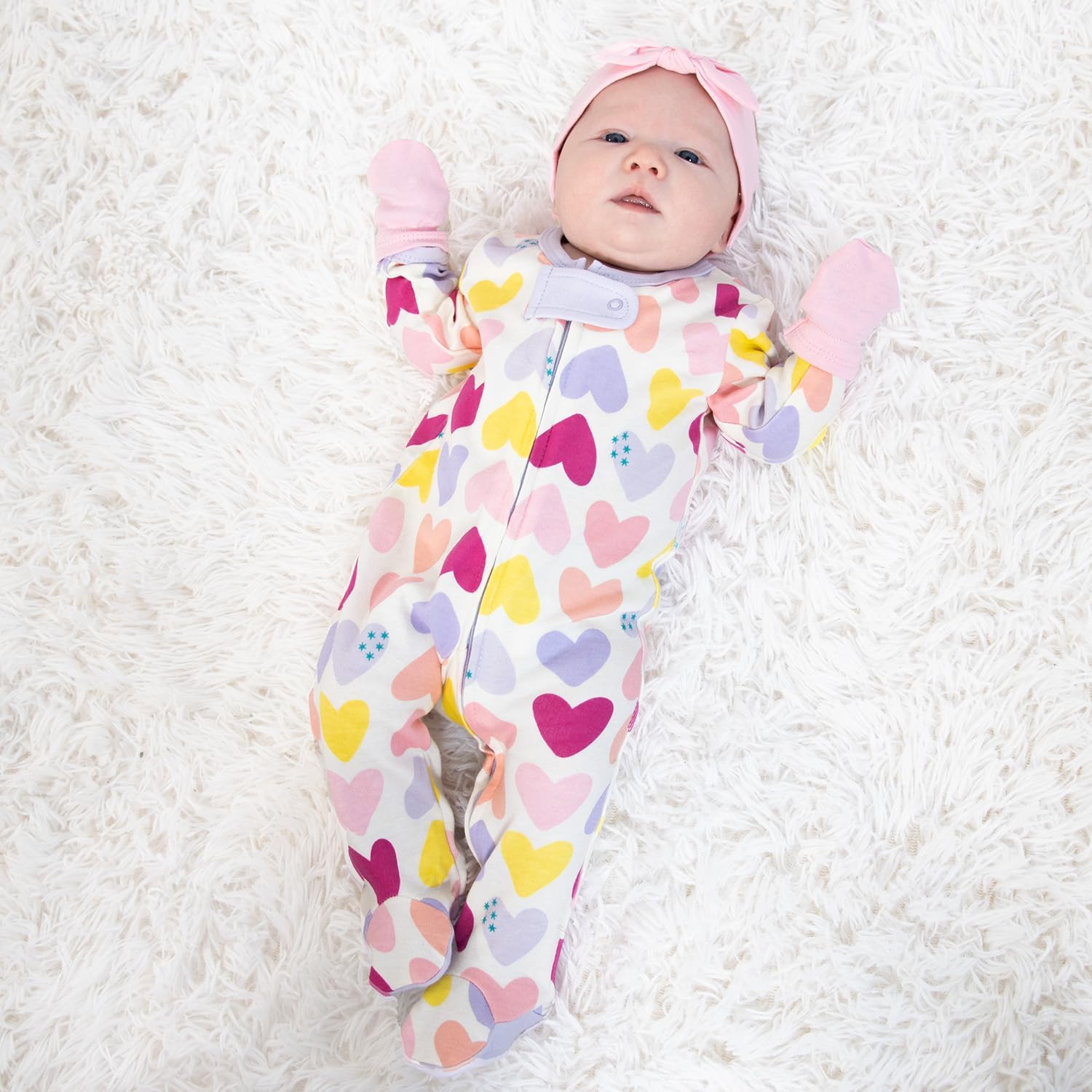 The Peanutshell Baby Layette Gift Set for Girls - 30 Piece New Born Girl Gift Set, Baby Clothes & Newborn Essentials Must Haves - Newborn Clothes 0-3 Months - Pretty Sweet