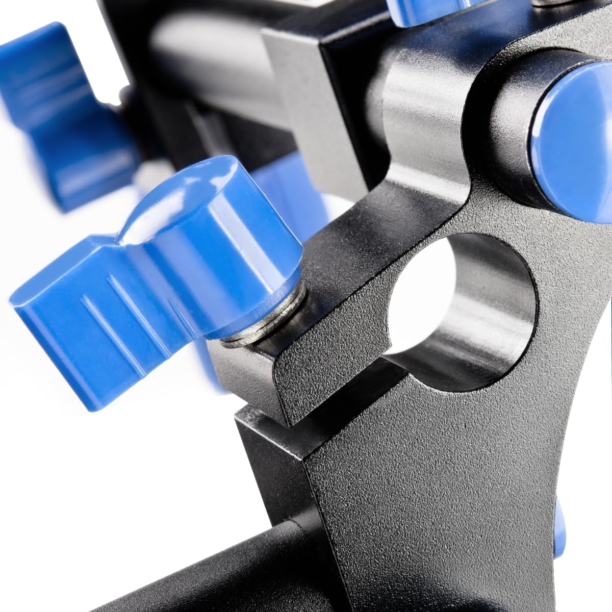 Modulable, avec support d'épaule et deux poignées, en aluminium léger