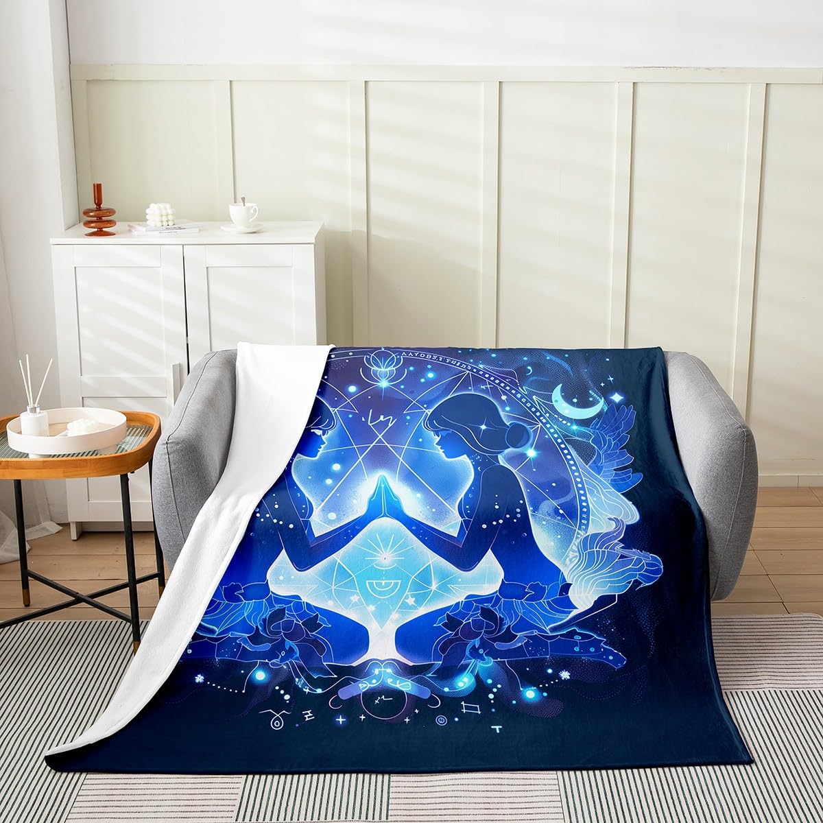Couverture polaire flanelle contre le froid pour sublimer un canapé terne