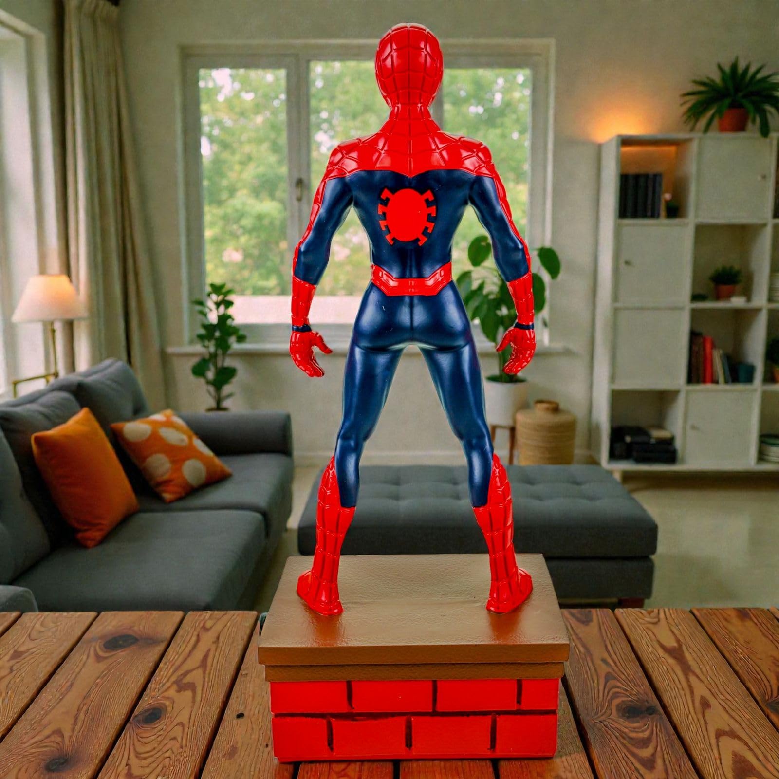 Gartenfigur Spiderman 41 cm Dekofigur Polyresin Figur für In- und Outdoorbereich | Superheld auf Ziegelsockel als Blickfang für Garten, Terrasse, Balkon oder Wohnzimmer