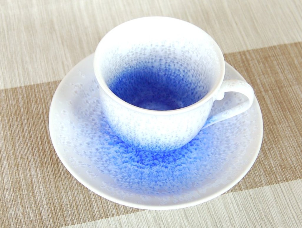 Amazon｜コーヒーカップ おしゃれ 有田焼 真右エ門窯 藍染水滴