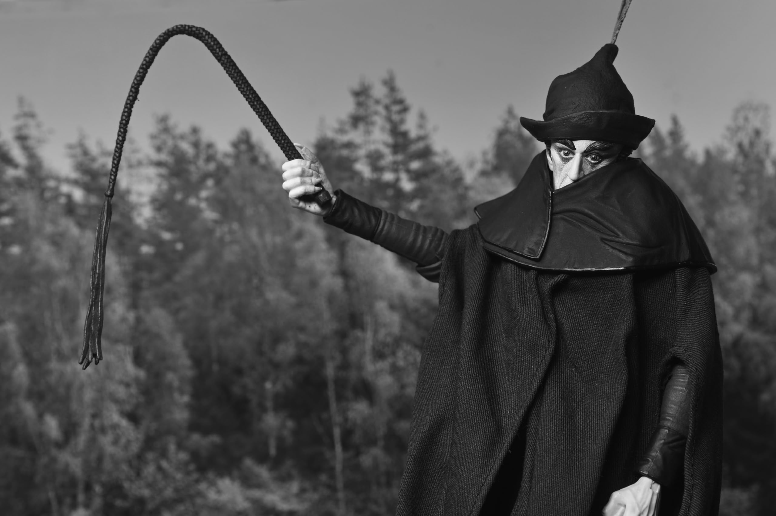 NECA Nosferatu- Figura de acción a Escala de 7 Pulgadas - Ultimate Count Orlok (B&W) | Nosferatu - Figura de acción Ultimate de 7 pulgadas - Count Orlok en blanco y negro
