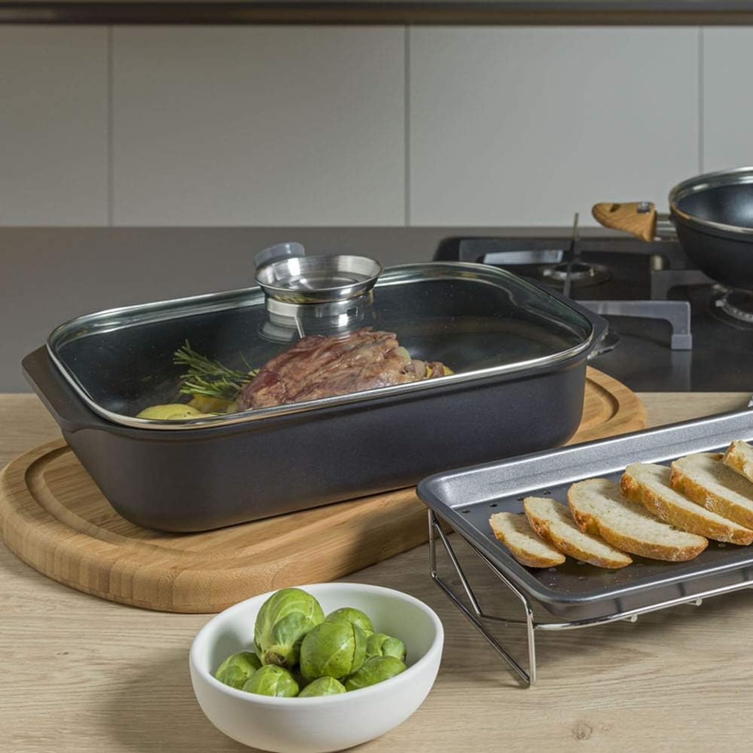 Juego de asador de horno con rejilla, temporizador y tapa, apto para hornillo eléctrico – Asador antiarañazos para hornillo de gas, de bronce y aluminio, 34 x 25 cm
