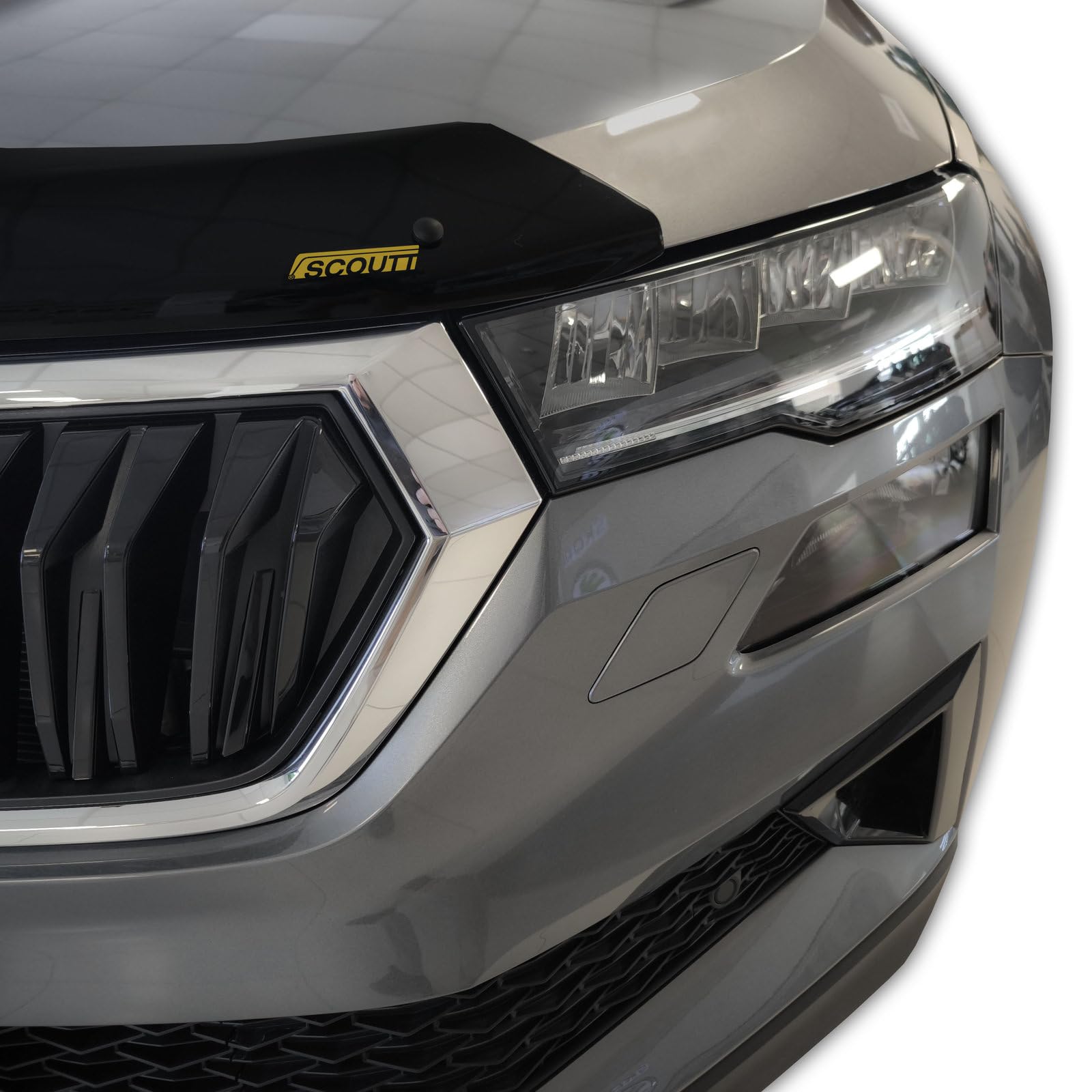 SCOUTT Bra de Capot Déflecteur de Protection pour Skoda Karoq Depuis 2021 Facelift, Aérodynamique, Assemblage Facile, Aucun Perçage Requis