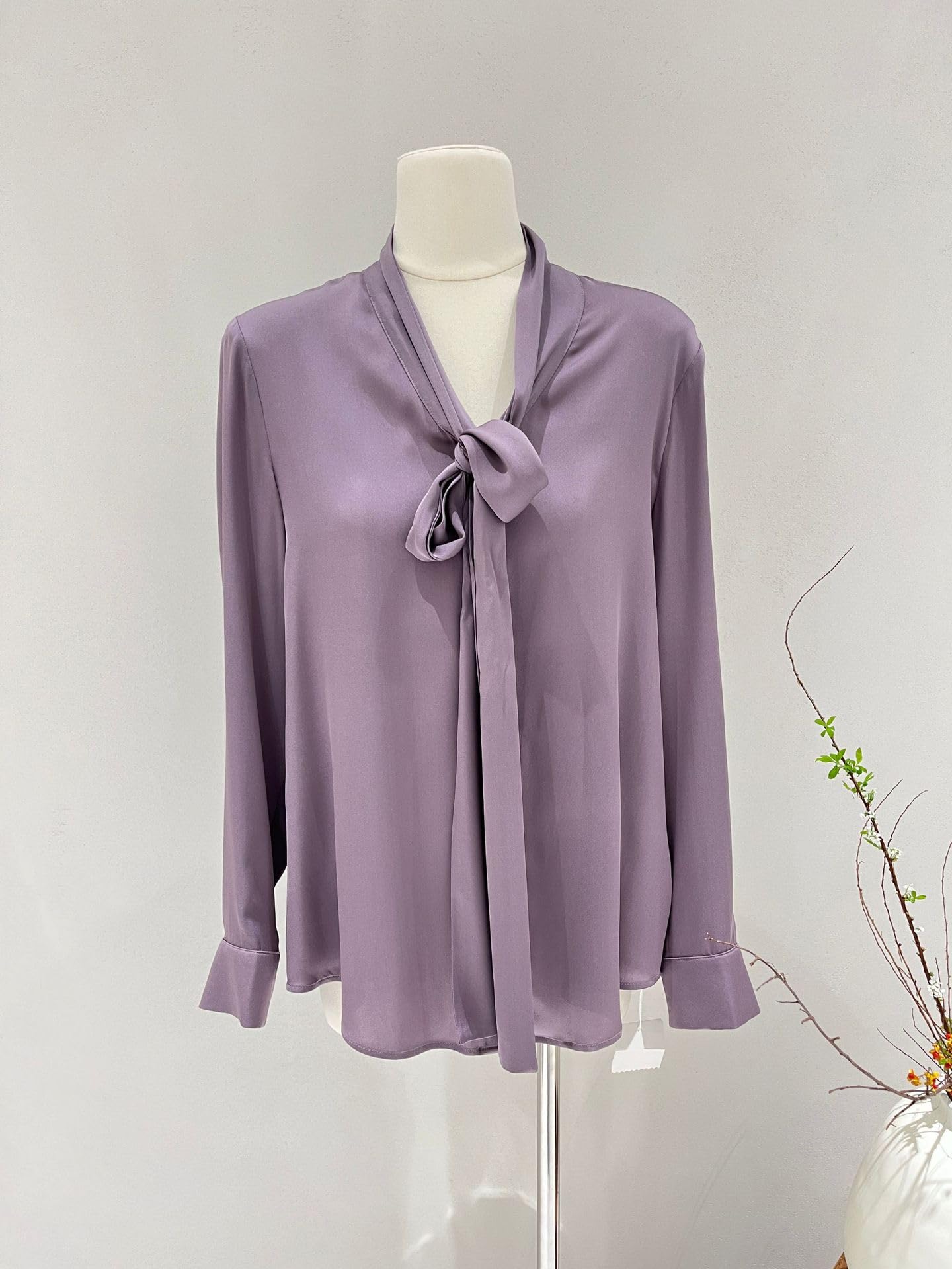 Blusa de Seda de Manga Larga con Nudo para Mujer