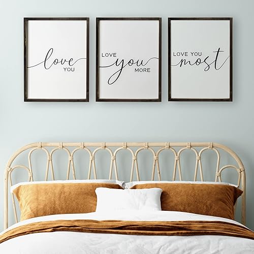 Miniatura 4 de Juego de 3 letreros con texto en inglés Love You More con texto en inglés Love You More decoración de pared para dormitorio y sala de estar 11 x 14