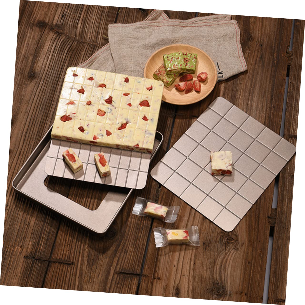 Ciieeo Stampo Per Crostate a Microonde e Utensili Per Pasticceria Al Torrone in Metallo, Set Da 3 Pezzi Base Attiva, Resistente All’usura, Per Cene in Famiglia e Feste