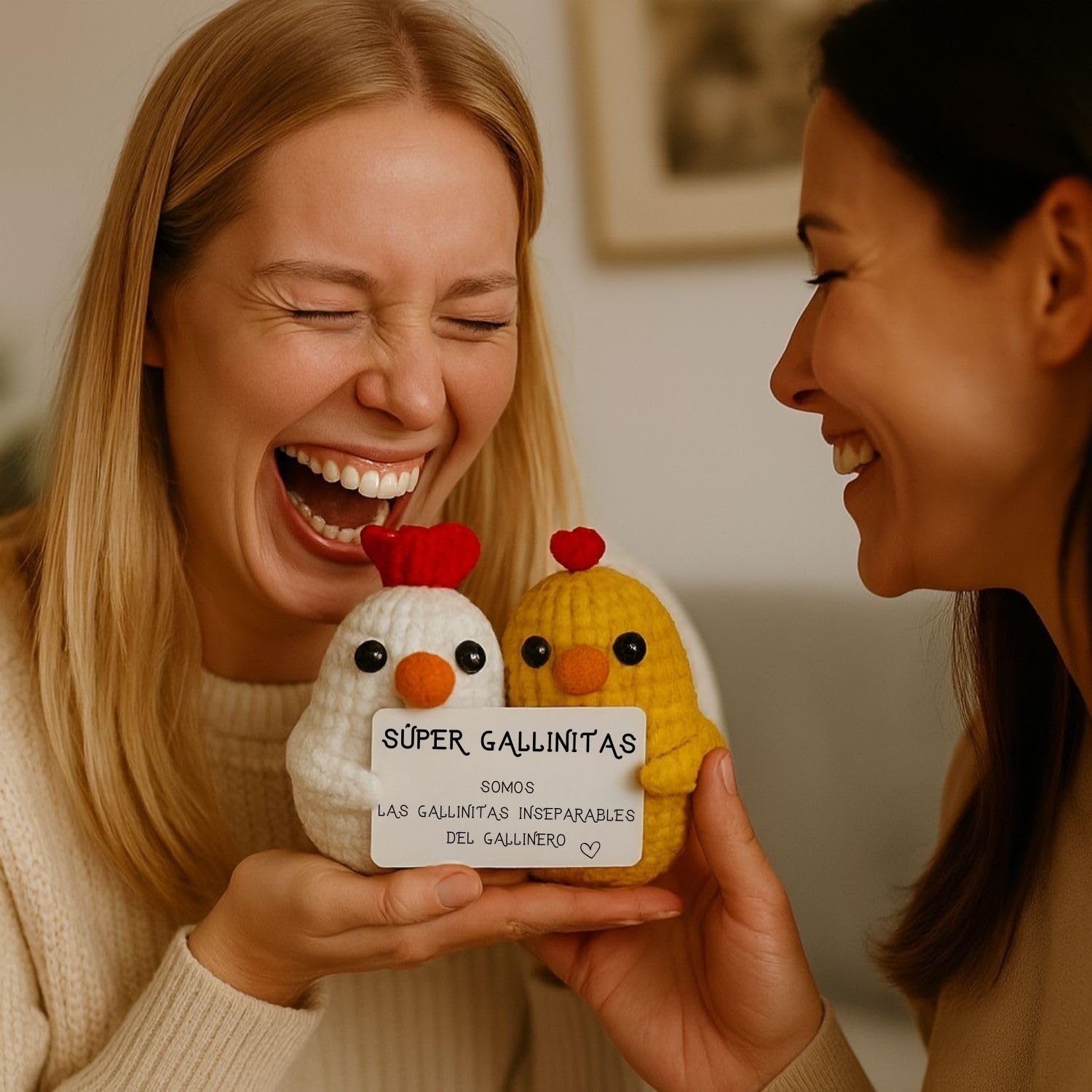Super Gallinitas© | Regalo Original para Amigas | Idea Sorpresa Colega Companera Mejor Amiga BFF | Cumpleanos Fiesta Secret Santa Pascua | Peluche Hecha a Mano| Divertido & Cute | Amistad Inseparable - 5