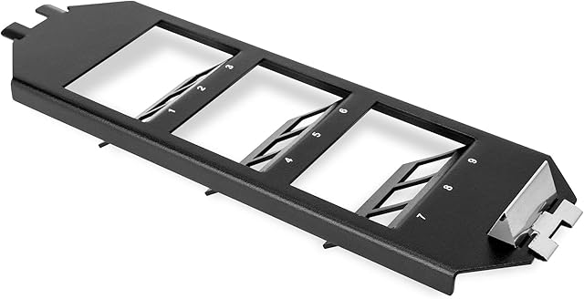 DIGITUS Uchwyt na zbiornik podłogowy  do 9 modułów Keystone  kompatybilny z PUK  wylot 45°  metal  czarny