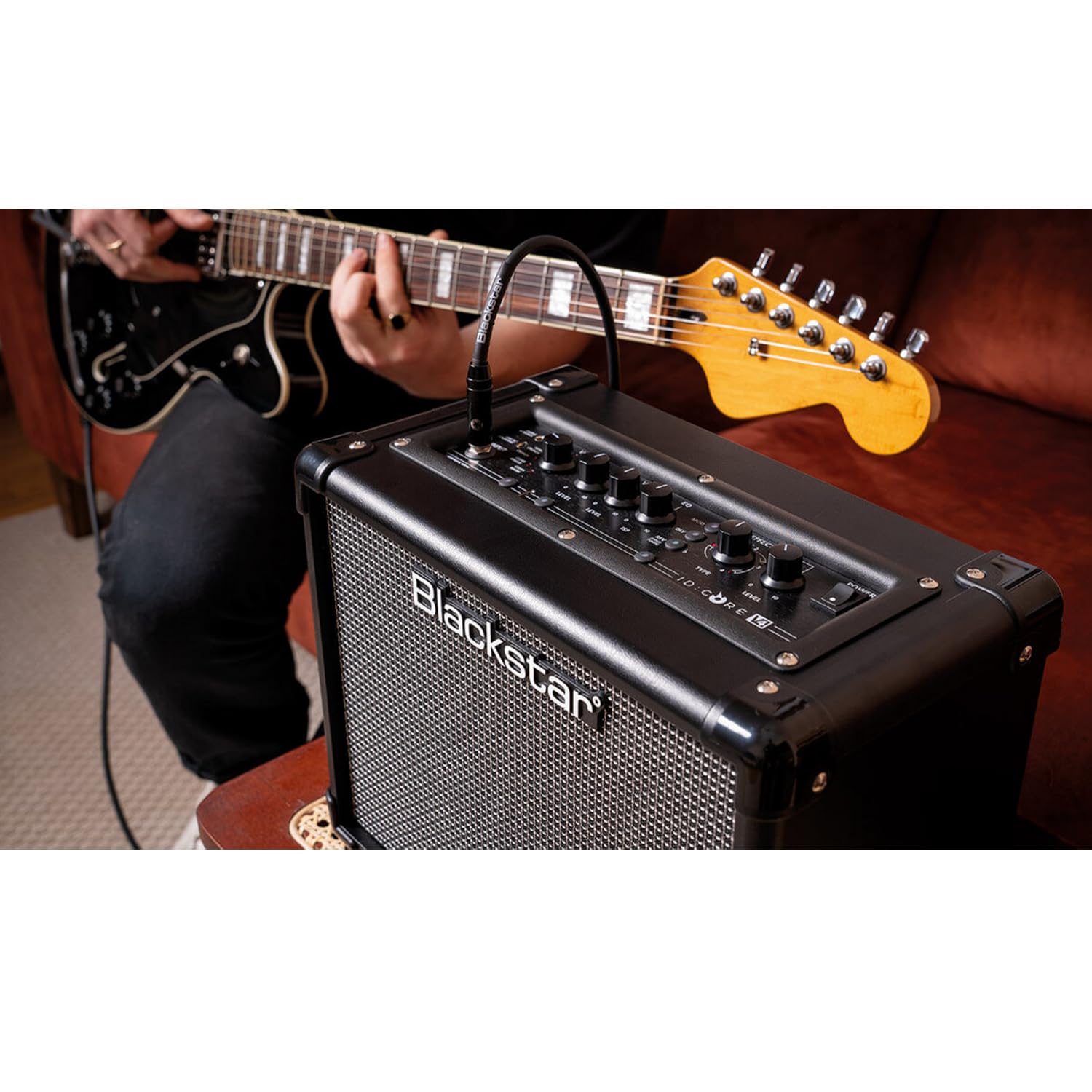 Blackstar ID Core 10 V4 Combo Gitarren-Verstärker Amp mit keepdrum Klinkenkabel
