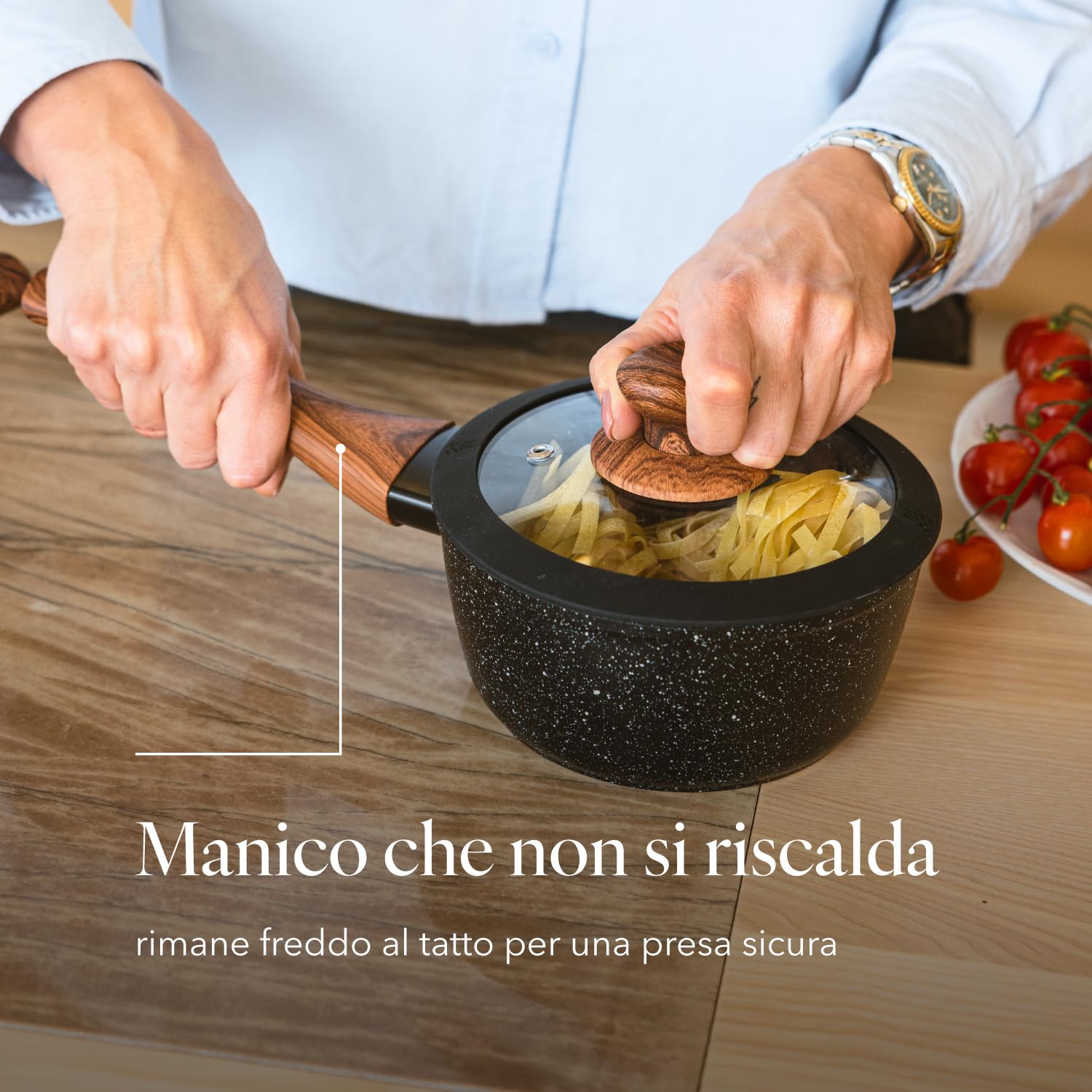 FLORINA MASTER BLACK Casseruola in alluminio 16 cm 1L | Rivestimento antiaderente | Per tutti i tipi di piano cottura, compresa l'induzione | ergonomico soft-touch | Coperchio con bordo in silicone