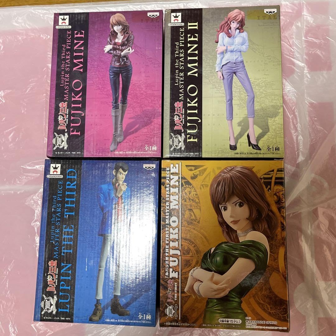 Amazon.co.jp: ルパン三世1種と峰不二子3種 計4体 : Toys & Games