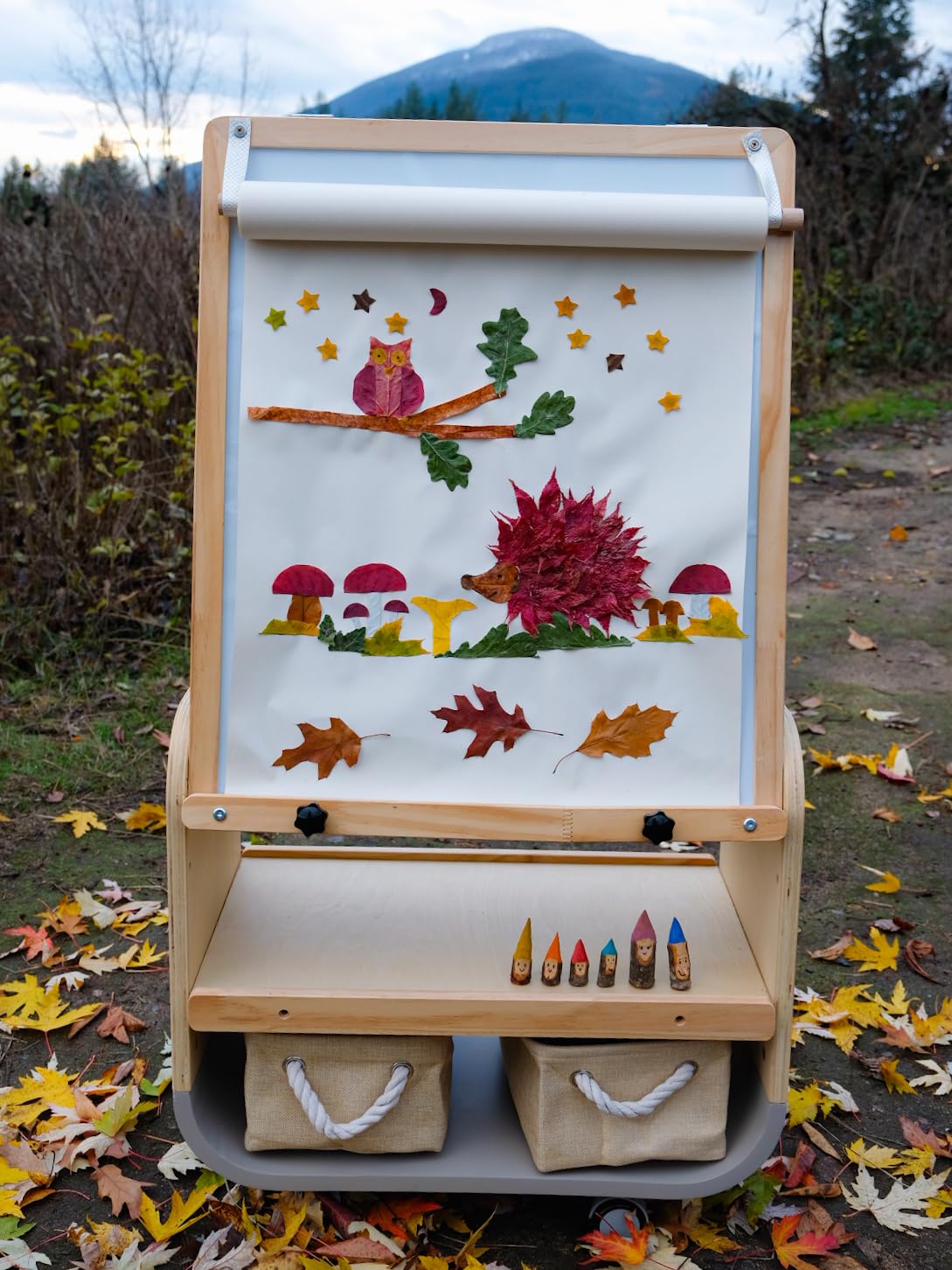 BanaSuper 3-in-1 Kunst Staffelei für Kinder, höhenverstellbare Kunst Kreidetafel mit abschließbaren Rädern, Doppelseitige Hölzerne Malerei Staffelei, Mobile Magnetische Tafel mit Lagerung