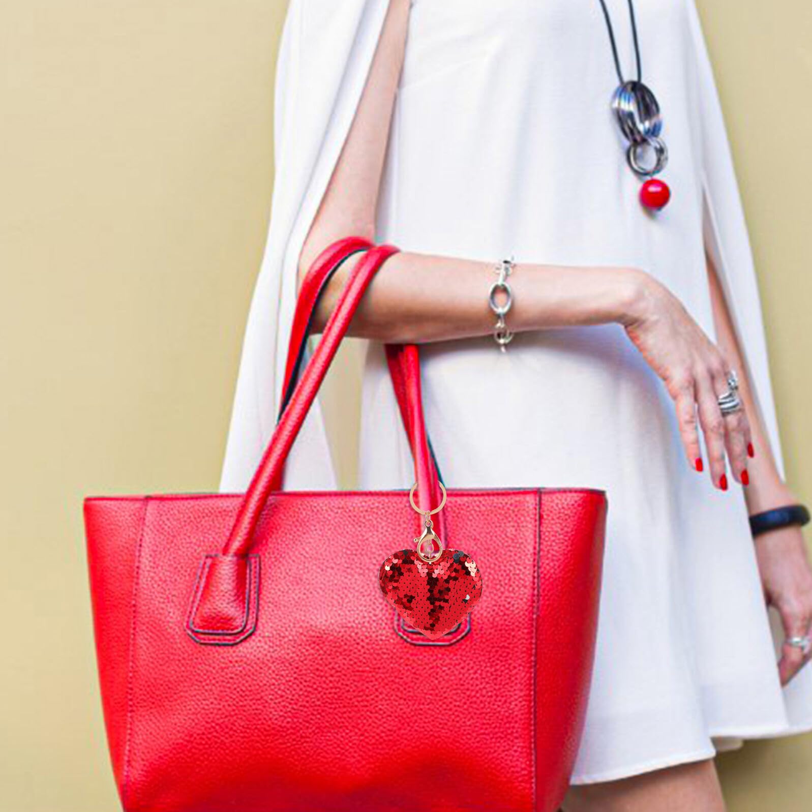 VILLCASE 24 Portachiavi Cuore Paillettes Reversibili Rosso in Lega e Plastica, Brillante Sotto la Luce, Idea Regalo Elegante la Festa degli Innamorati