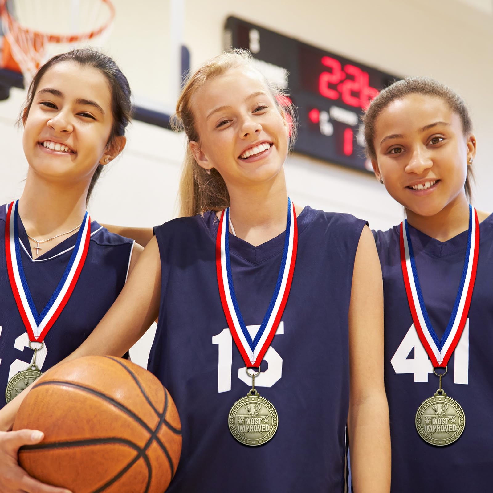 24 medallas mejoradas a granel de 2 pulgadas más mejoradas al jugador MIP con cintas para el cuello, premio de trofeo, regalo para competiciones educativas de graduación, torneos, logros de