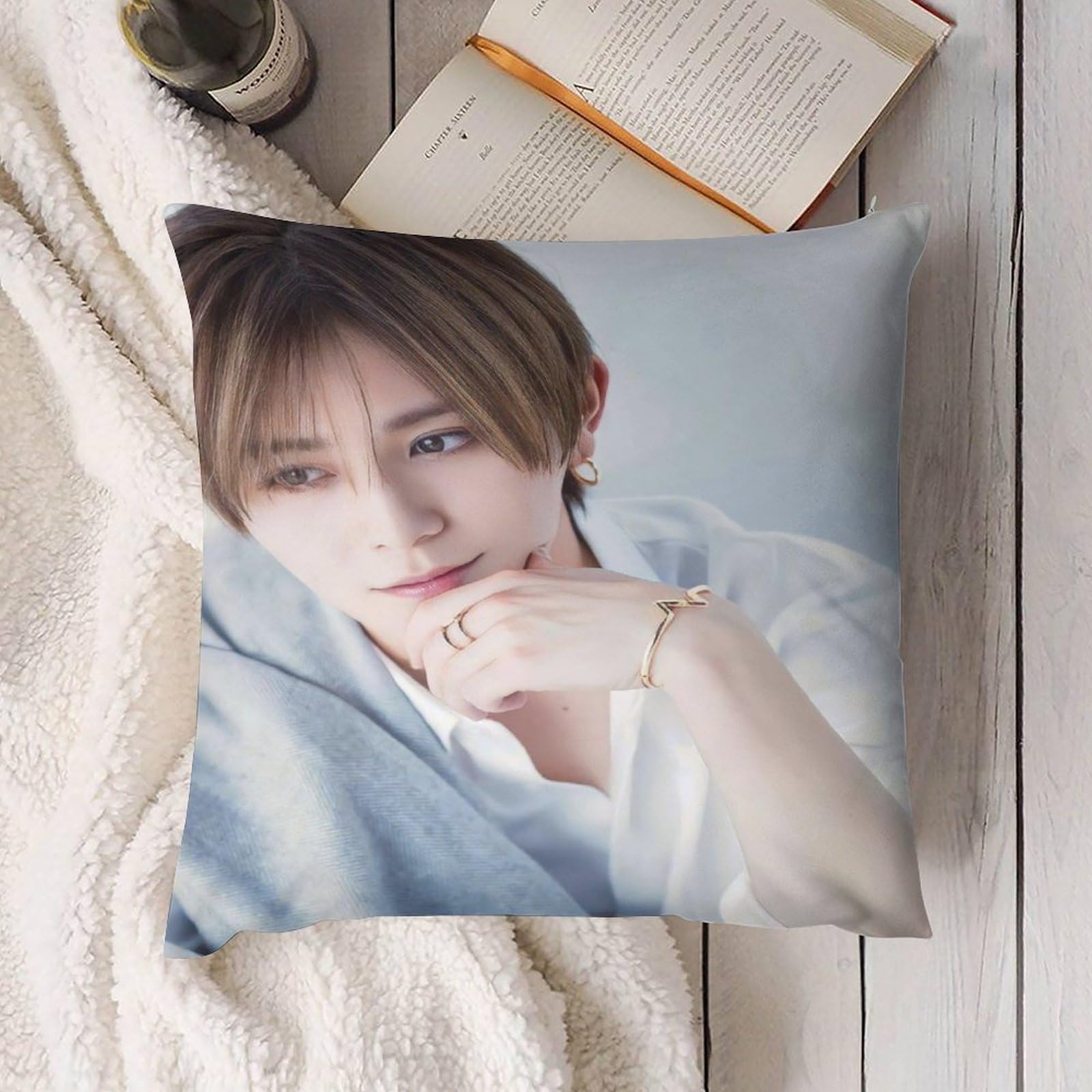 Amazon｜山田涼介抱きしめる枕カバー ソファー カバー 両面印刷 ピロー