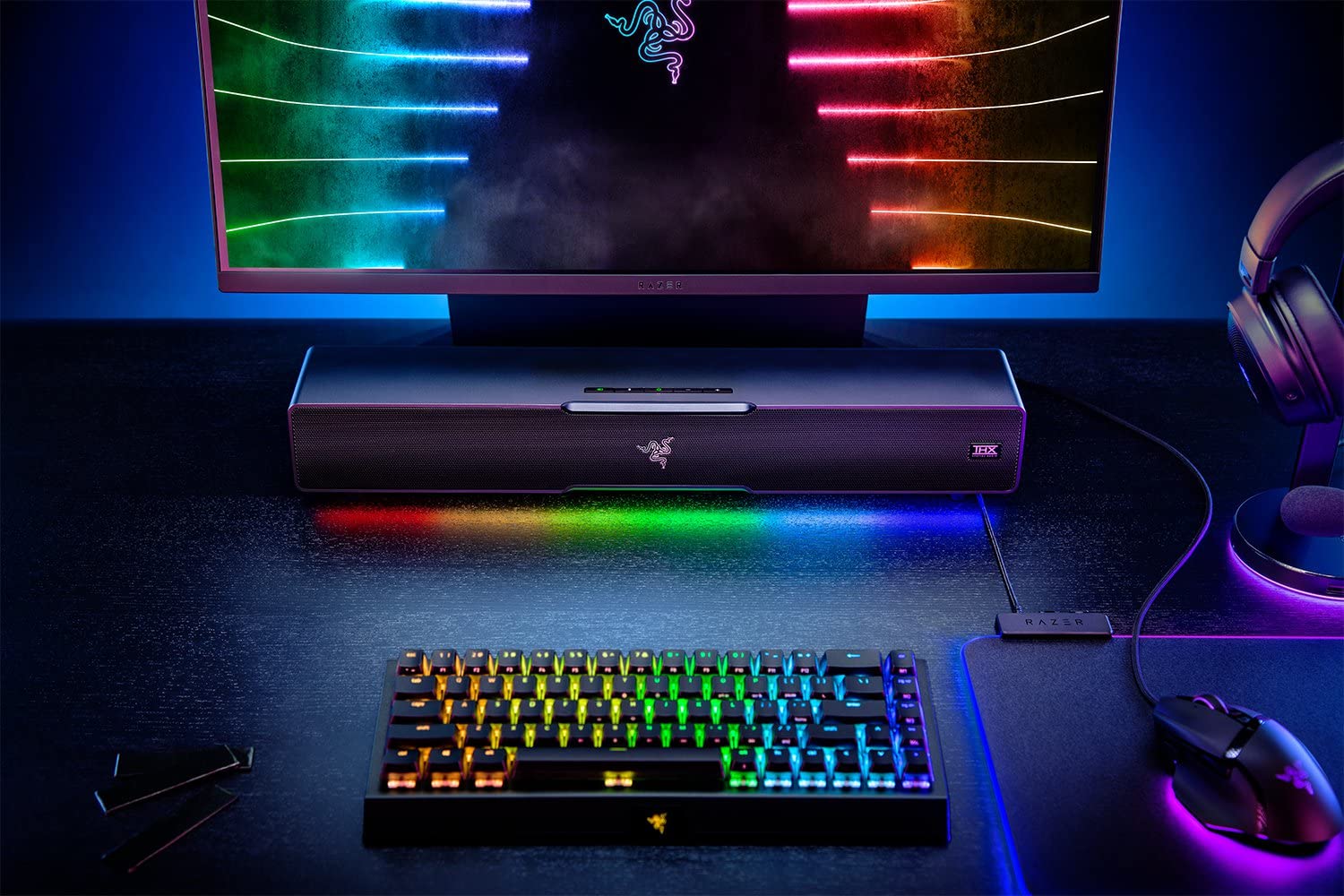 Razer Leviathan V2 - PC-Gaming-Soundbar Schwarz & Goliathus Extended Chroma - Extra große weiche XXL Gaming Maus-Matte mit RGB Beleuchtung Schwarz