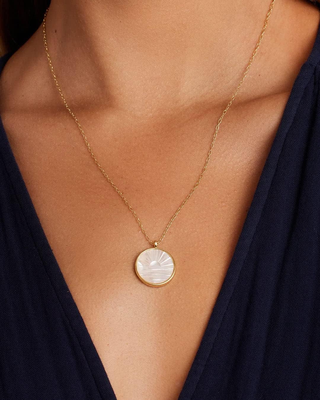gorjana - Sunset Etched Necklace 19"-21" - 18k Gold-Plated - Mother of Pearl Pendant, Adjustable Chain - Layering Necklaces - Ideal Gifting Packaging - Image 3