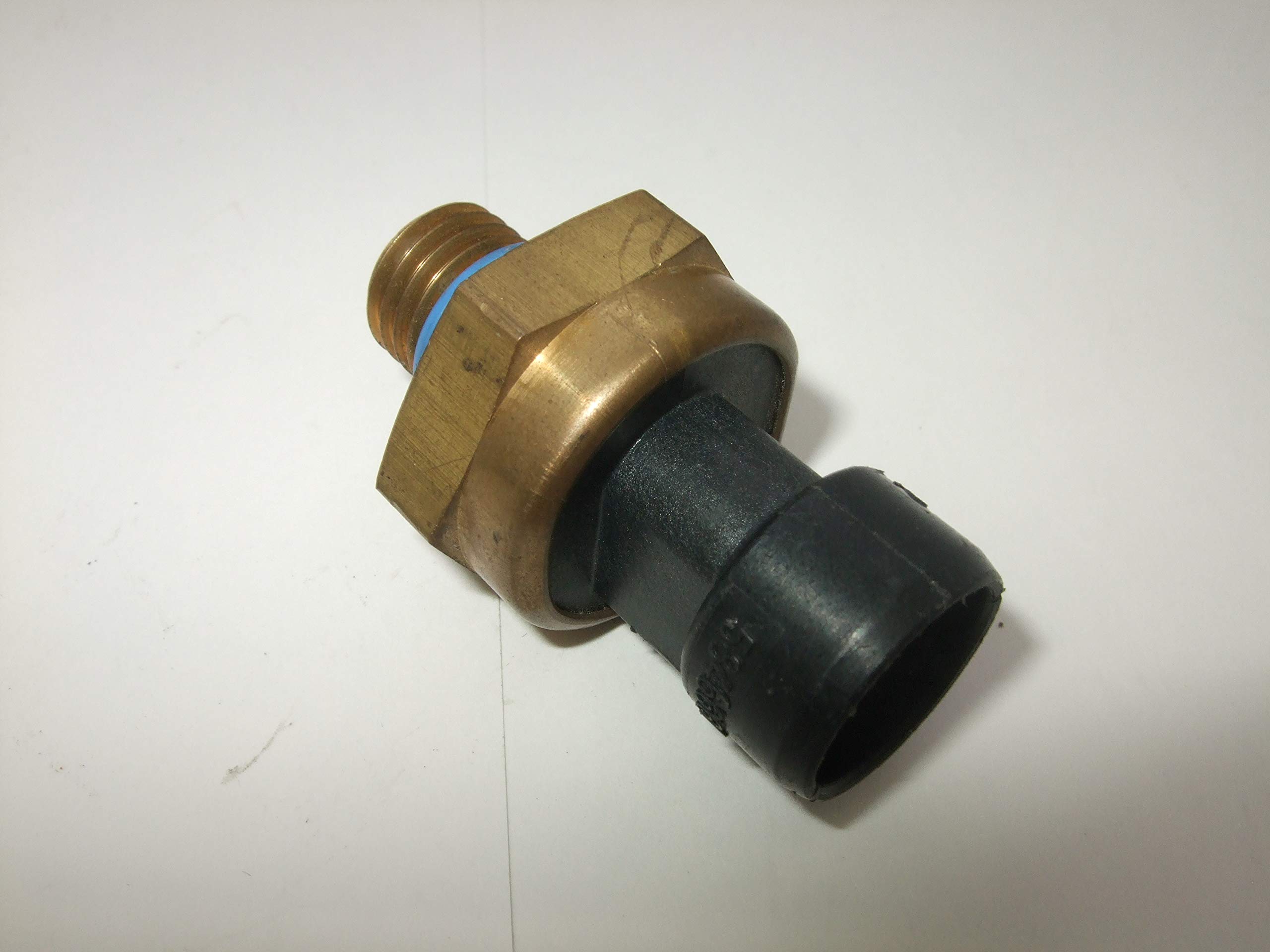 Amazon.com: Fuel Oil Pressure Sensor 5846660 22212782 for Rand SD  