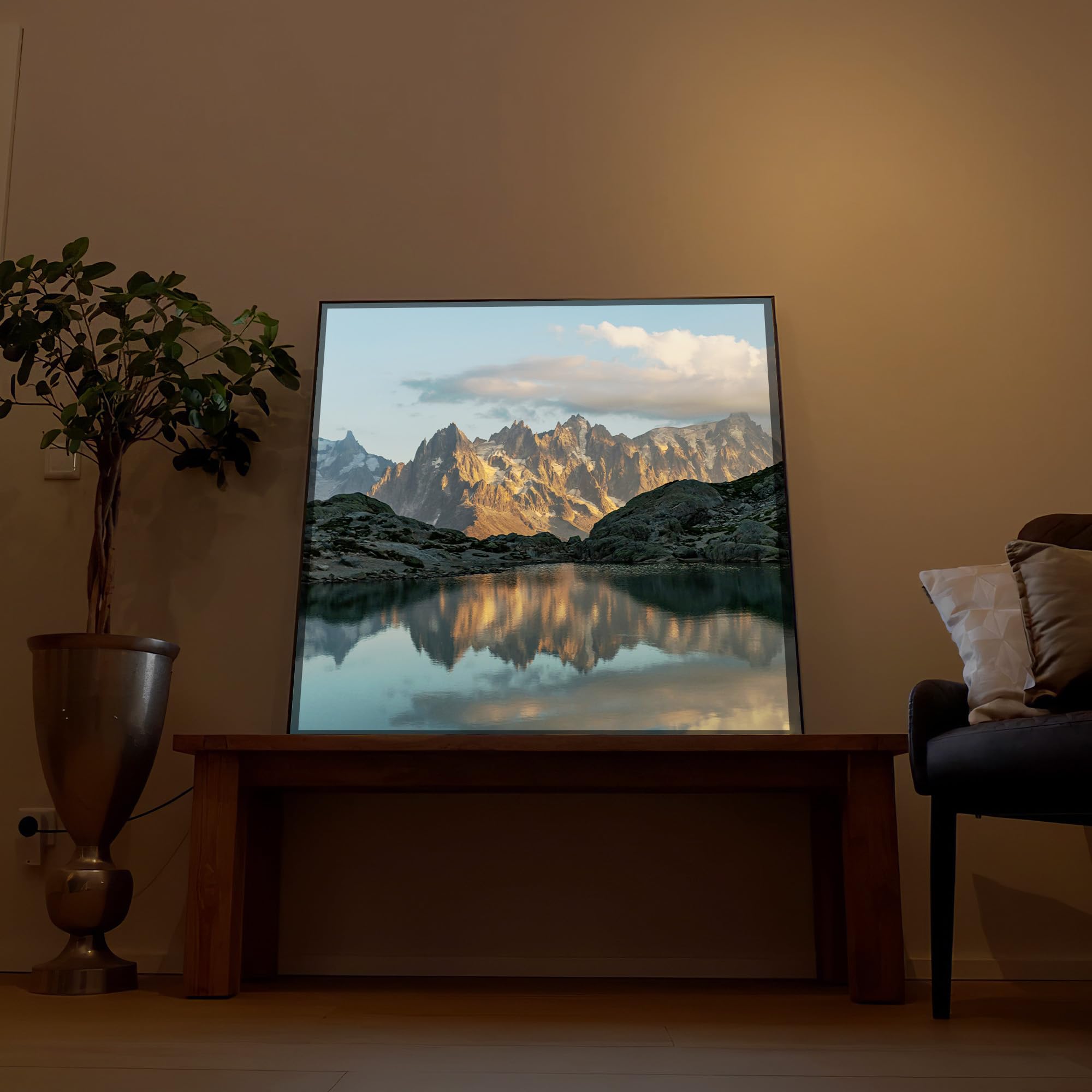 LED Wandbild Französische Alpen – Beleuchtetes Berge Panorama Bild