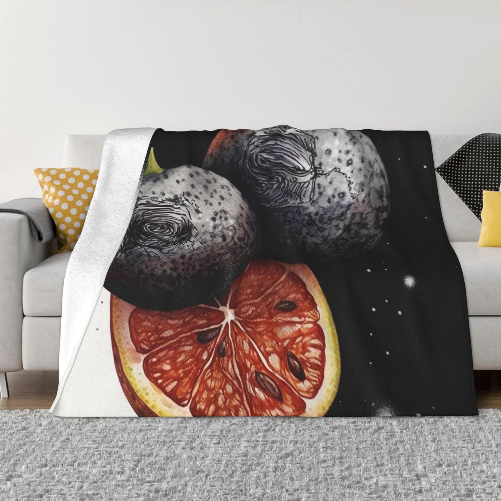 Couverture micro polaire douce fruits noirs pour des instants de tendresse en famille