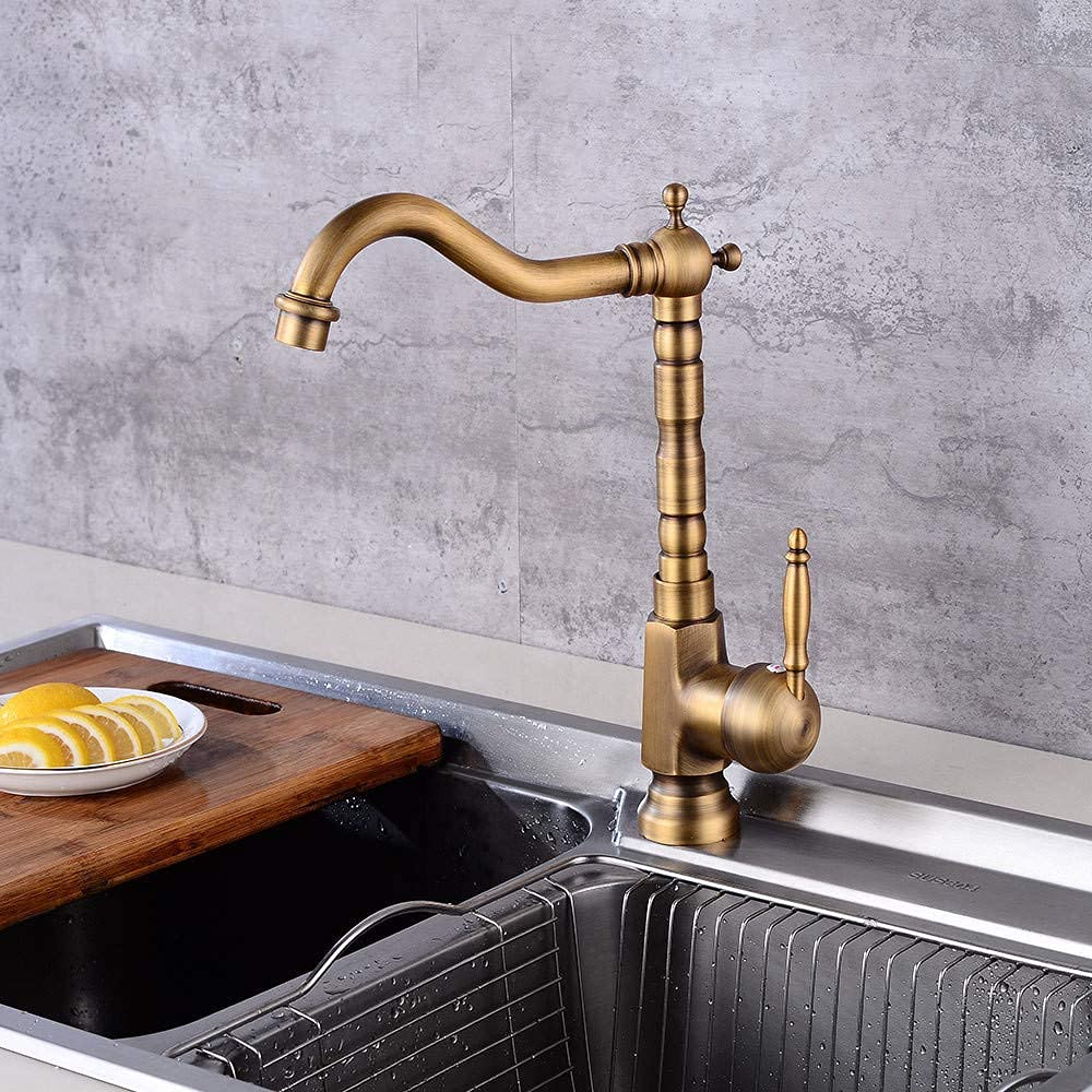Mitigeur de cuisine rotatif en cuivre pour remplacer un vieux robinet
