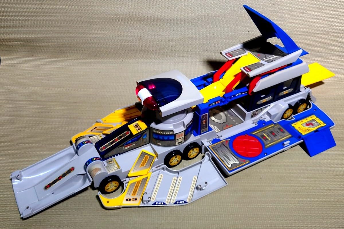 トミカ マグナムパトレーラー トミカ 緊急発進! マグナムパトレーラー