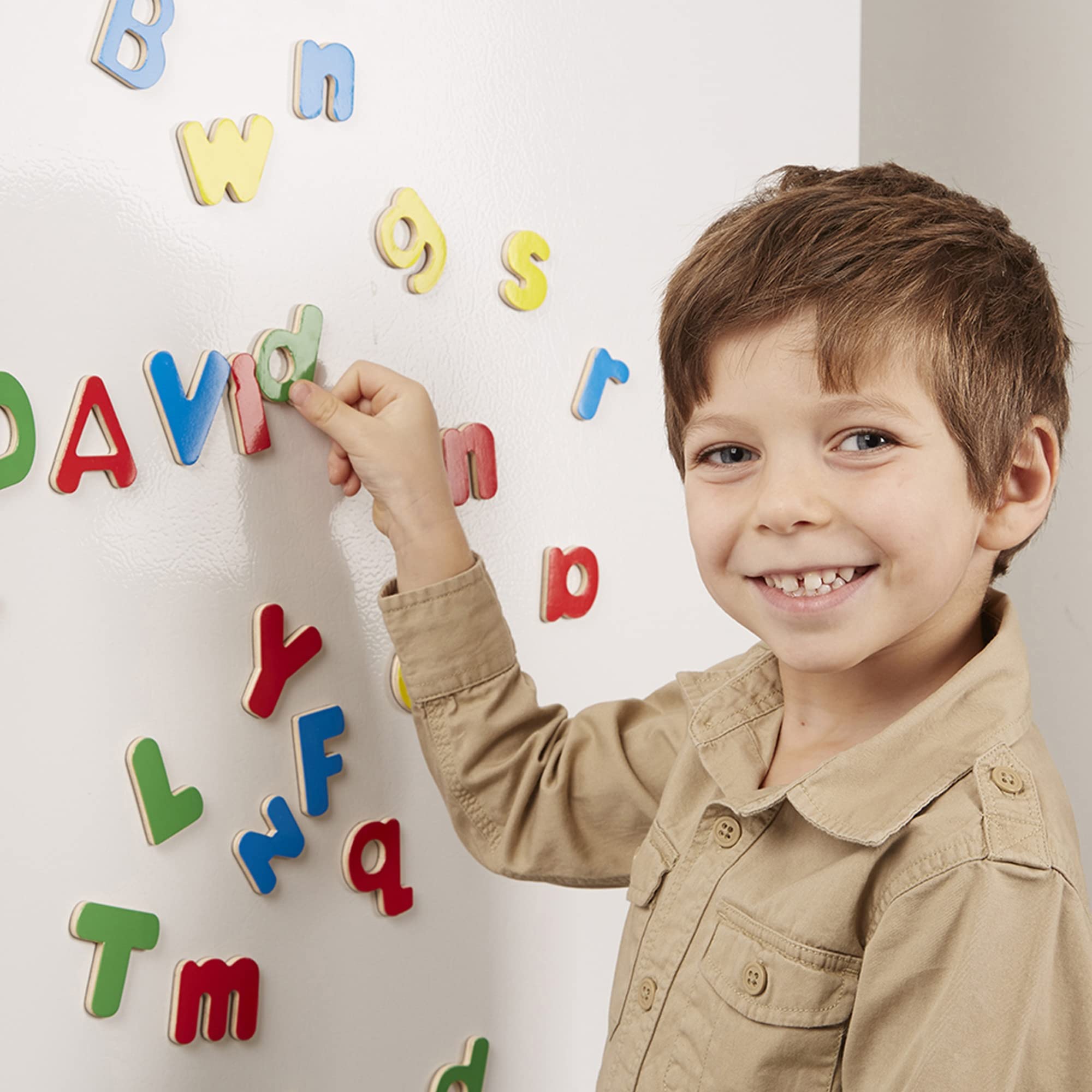 Really Good Stuff Spanish Plastic Magnetic Letters - 12 Magnetic Letters