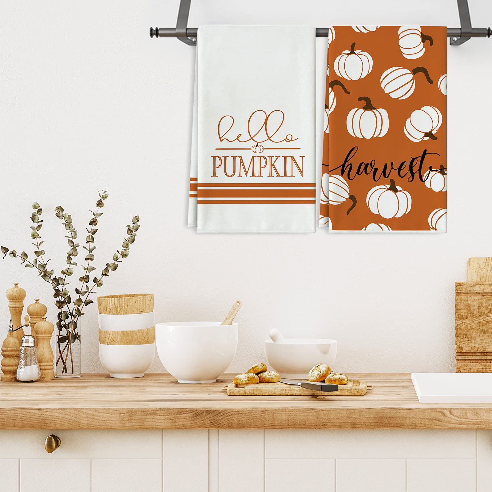 Fall Kitchen Towels Set Of 2 – 18x26 Inch Absorbent Dish Towels With Autumn Pumpkin Design, Hanging Loop For Thanksgiving Harvest Decor