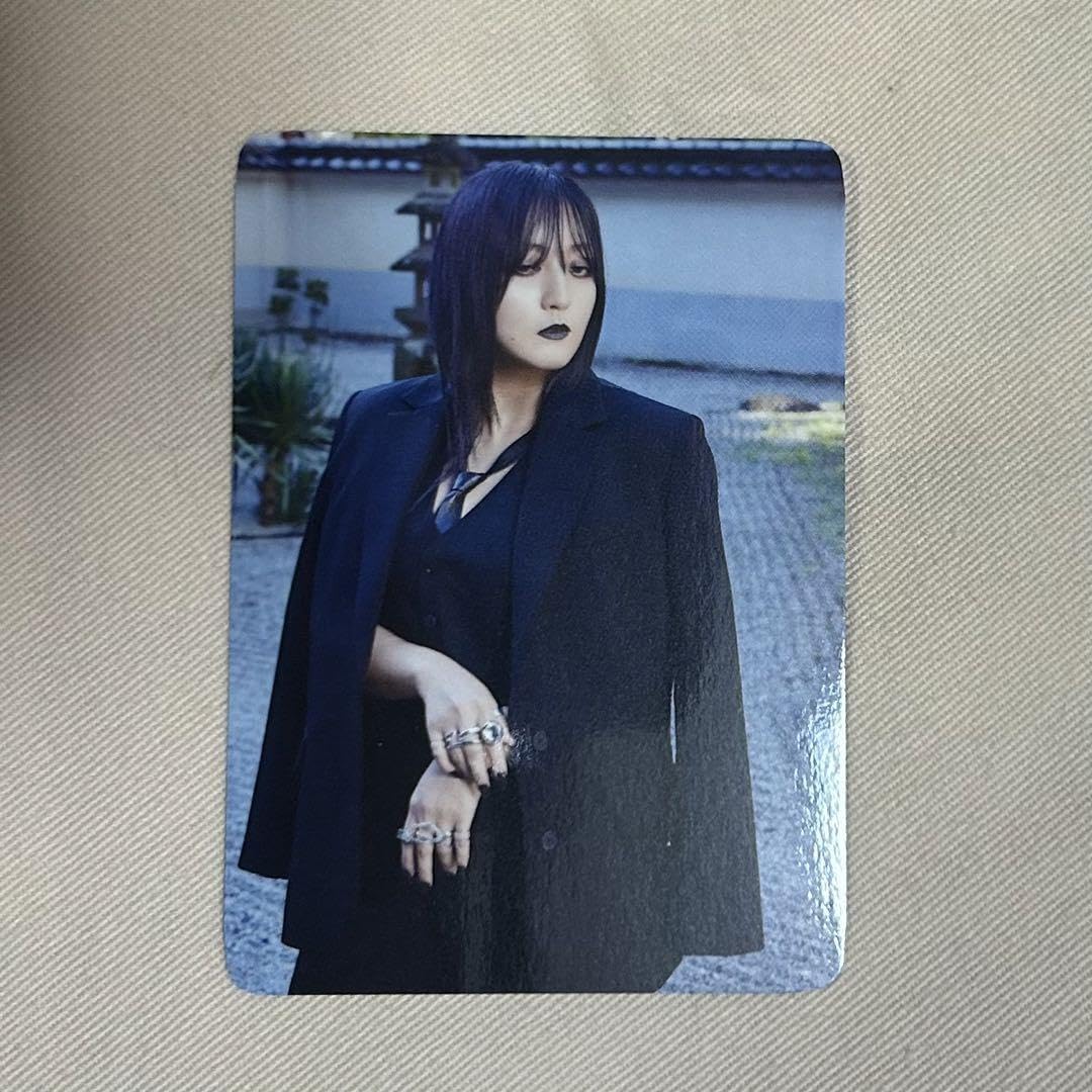 Amazon.co.jp: 女王蜂 蜂戯王 #18 やしちゃん トレカ : Toys & Games