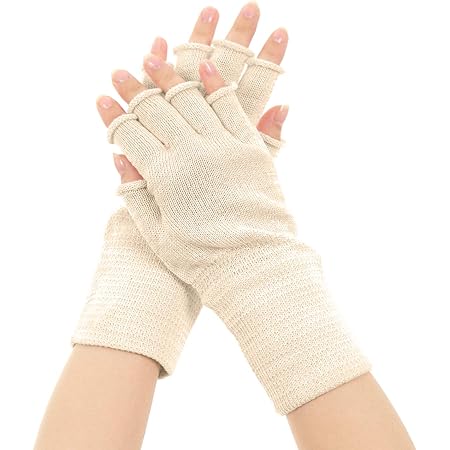 Amazon Co Jp 京都西陣 シルク てぶくろ 日本製 アロエベラ 手袋 レディース 指先カット Uvカット 99 9 以上 手荒れ ロング スマホ対応 指開き アロエ配合 茜堂 おとなの手袋 男女兼用フリーサイズ 日本製 アイボリー 服 ファッション小物