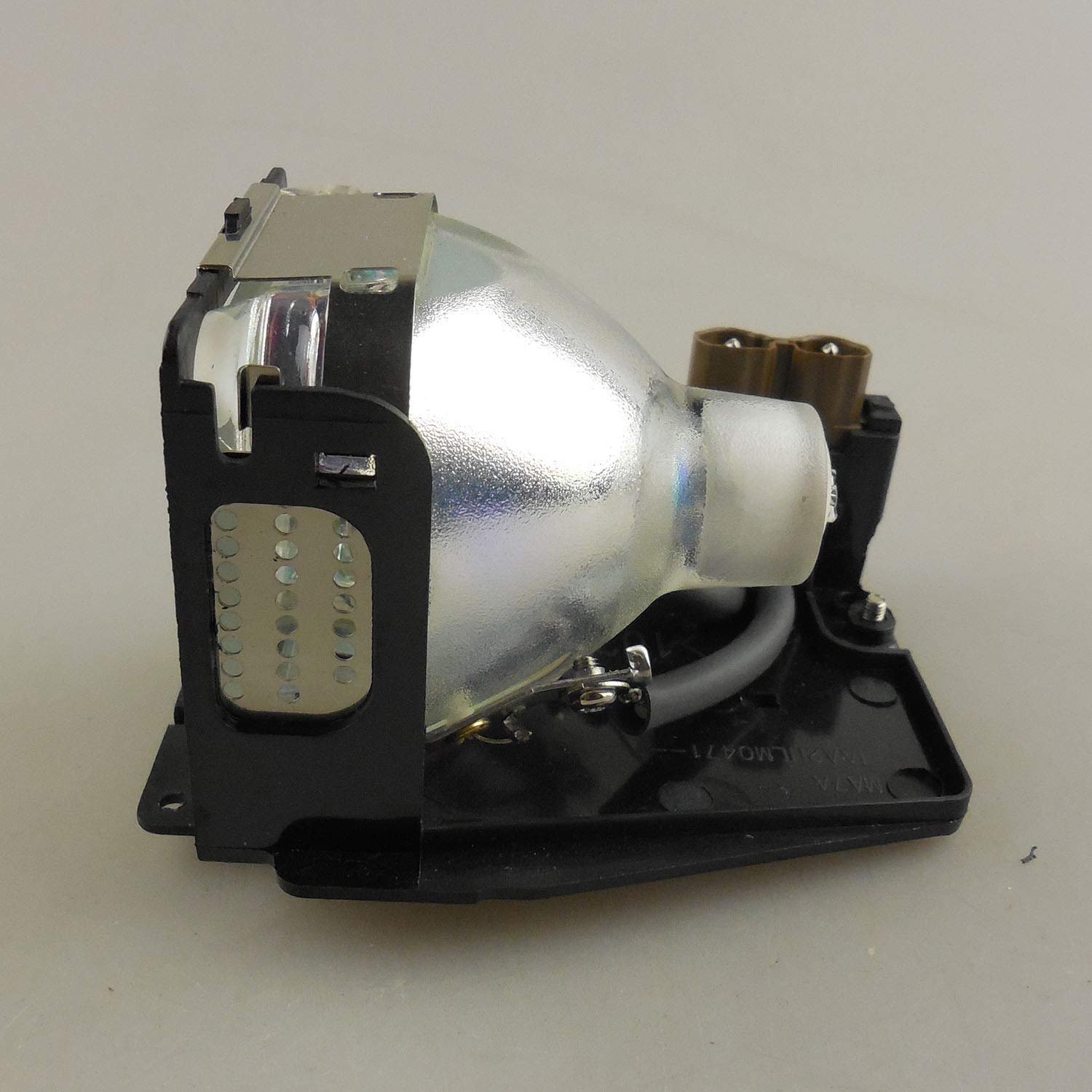 CTLAMP LV-LP19/9269A001AA Projector Replacement Lamp/Bulb with Housing Compatible with Canon LV-5210 / LV-5220 / LV-5220E