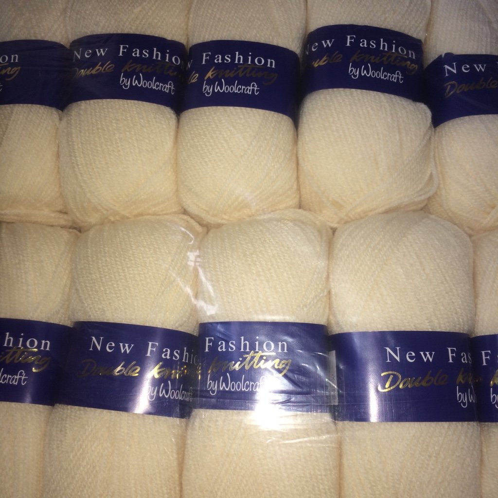 5 x 100g Woolcraft Dk Double Knitting Wool, Yarn (5 x 100g Cream 025)