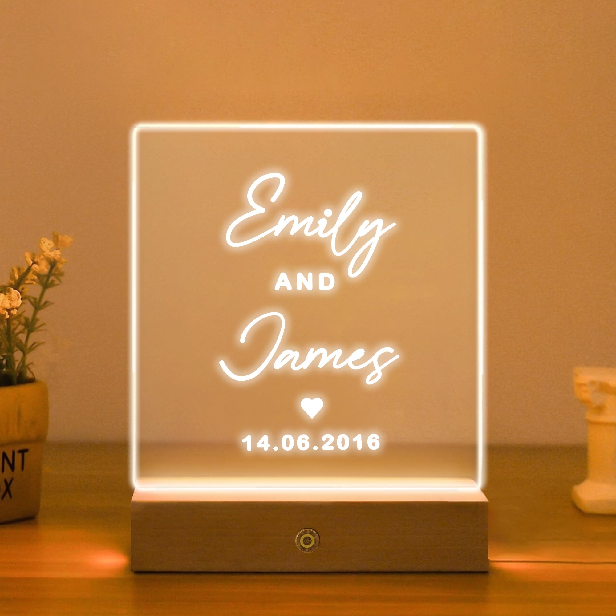KreateSquare Personalised Night Light, Couples Bedside Lamp Any Name, Custom 7 Colors Night Lamp Gift Bedroom Decoration, Valentine, Anniversary, Wedding Gift, Birthday Gifts for Her & Him (Design 5)