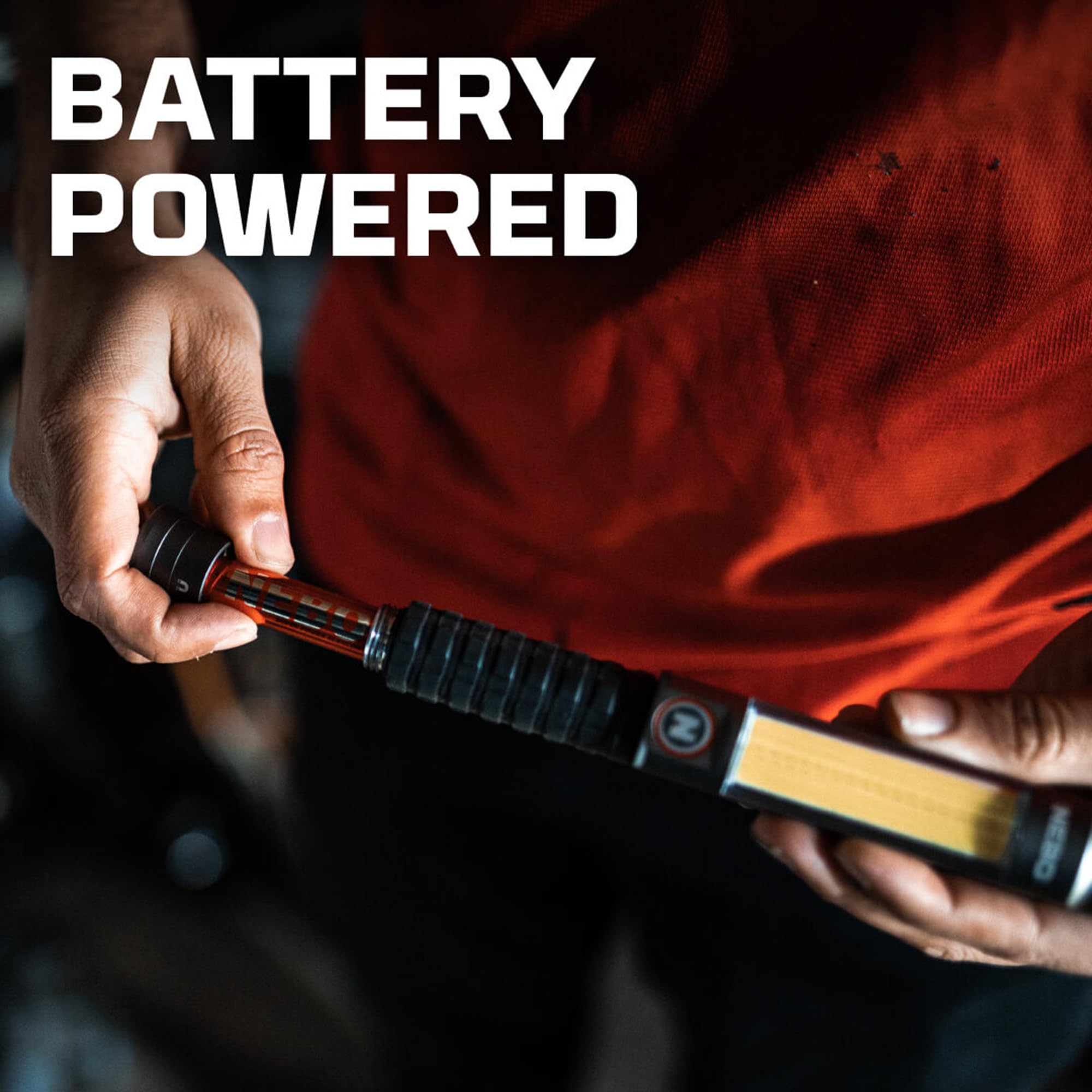 NEBO Big Larry 3 - Torche de 600 lumens avec lampe de travail COB - Base magnétique pour l'éclairage mains-libres - Gris acier
