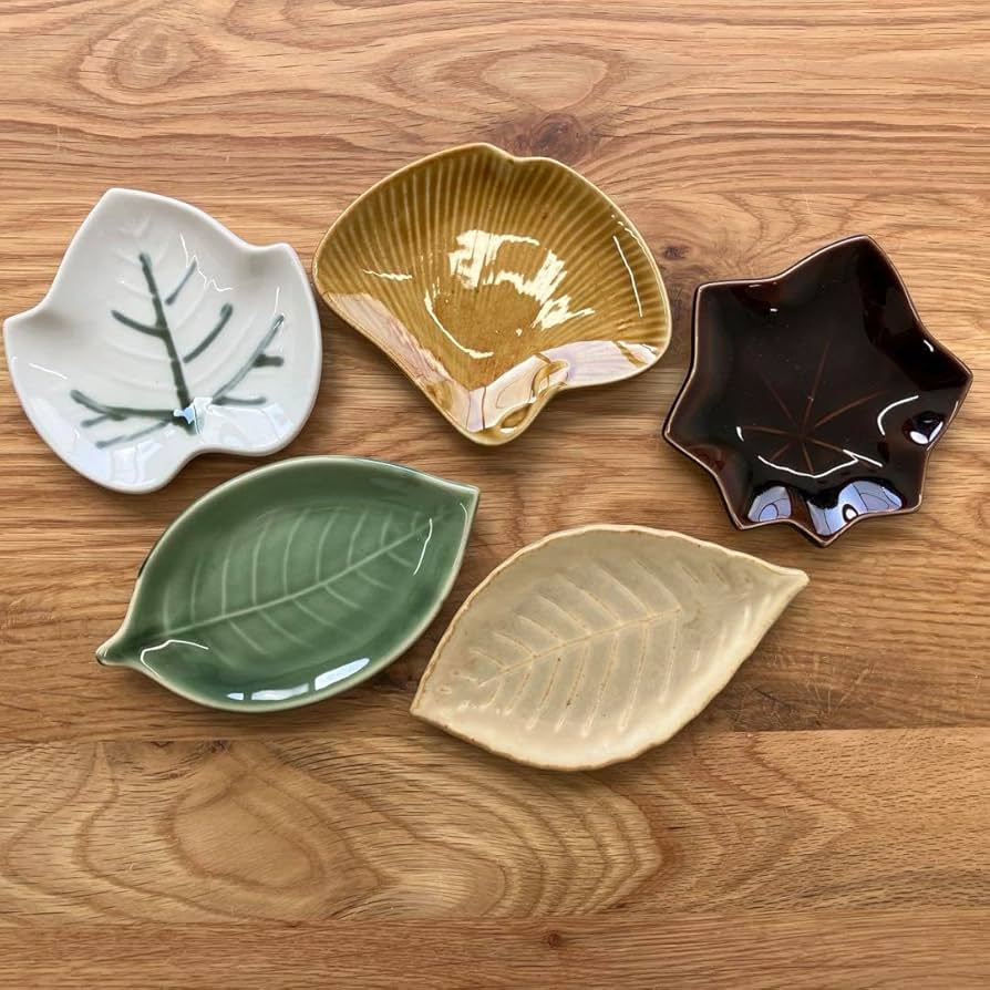 Amazon.co.jp: たち吉 創作陶器 木の葉 吹き寄せ 小皿 銘々皿 5