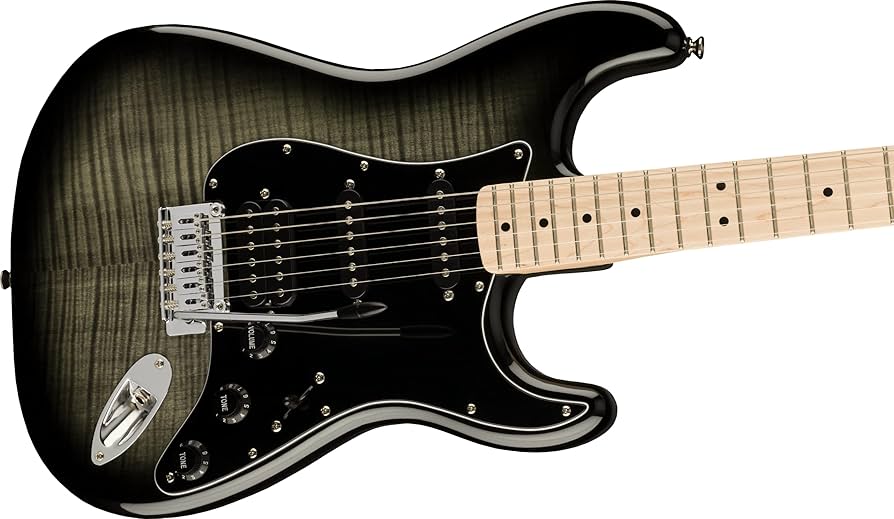 ギター Squier Affinity Stratocaster Black 41EkIjLEeoL._UF894,1000_QL80_.jpg