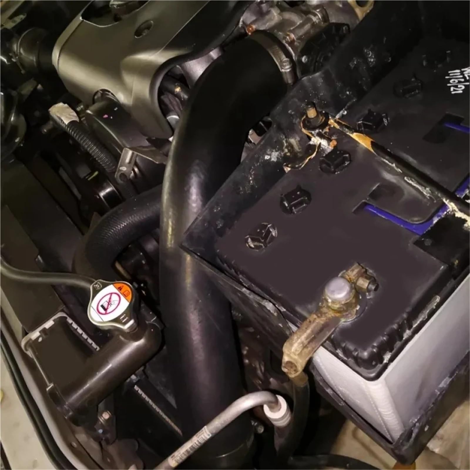 wąż do wody chłodzącej Rura wąż chłodnicy międzystopniowej turbosprężarki 1505A850 1505A088 pasuje do Mitsubishi L200 2.5 D pasuje do Pajero Montero Sport II 2008-2016