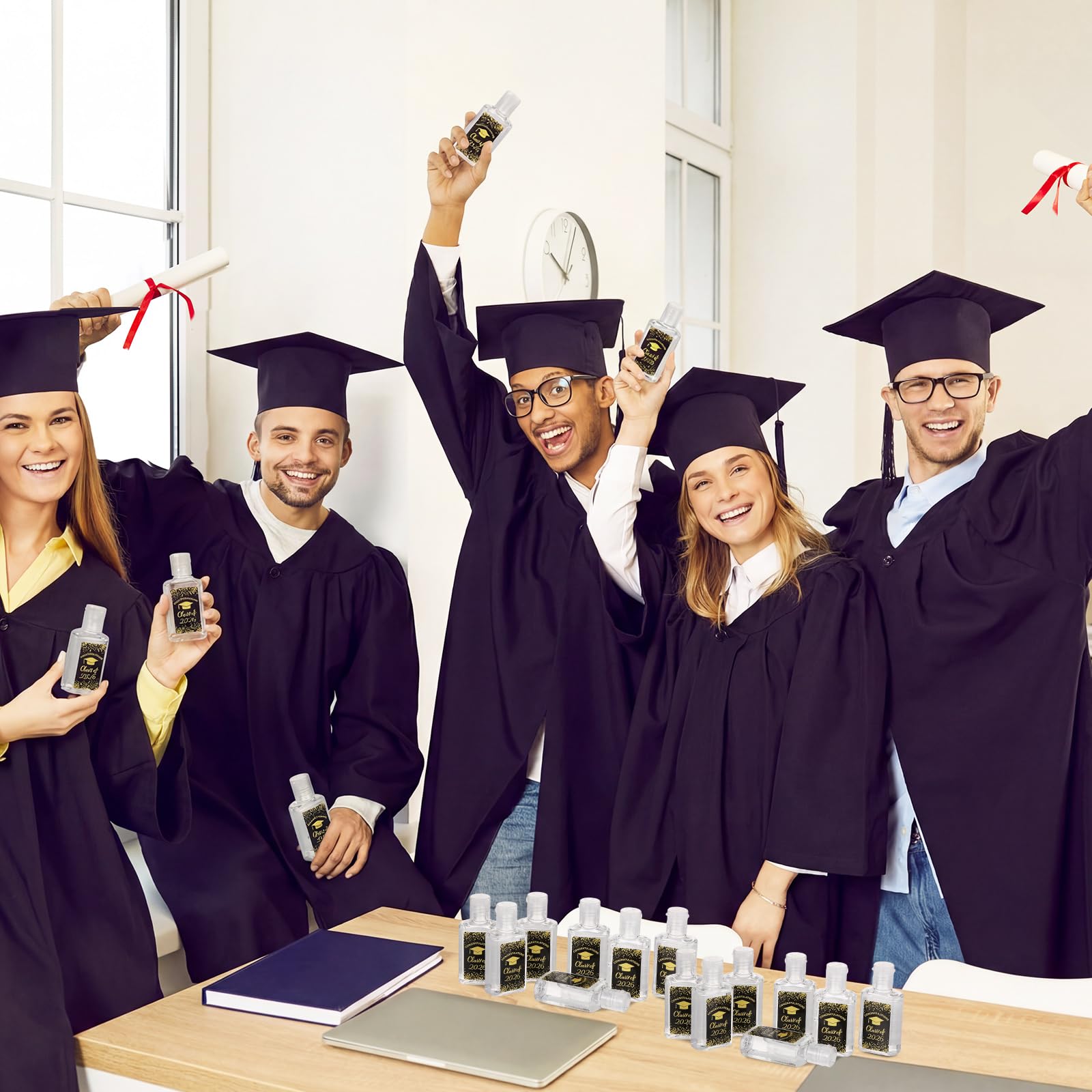 Leelosp Set di 36 mini saponi per le mani sciolte per la laurea di classe 2026, colore nero, regalo per la notte di laurea, 29,6 ml, per insegnanti, compagni di scuola