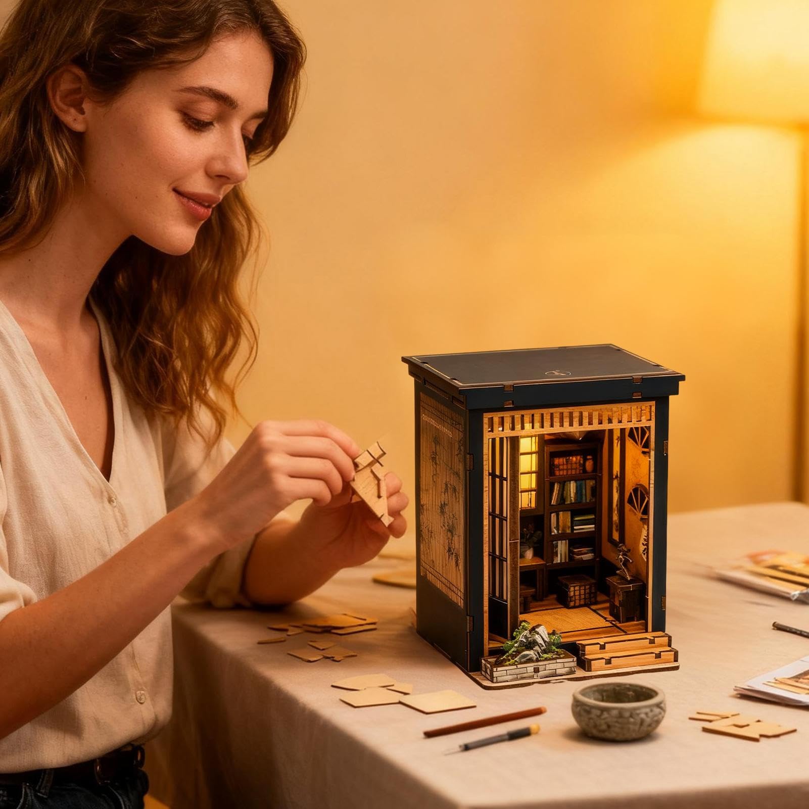 Genérico Kit de Casa Miniatura DIY | Decoración de Mesa de Madera Estilo Japonés | Set de Casa de Libros en Miniatura - para Adultos Adolescentes Coleccionistas Sala de Estar Dormitorio y Genérico Kit de Casa Miniatura DIY | Decoración de Mesa de Madera Estilo Japonés | Set de Casa de Libros en Miniatura - para Adultos Adolescentes Coleccionistas Sala de Estar Dormitorio y